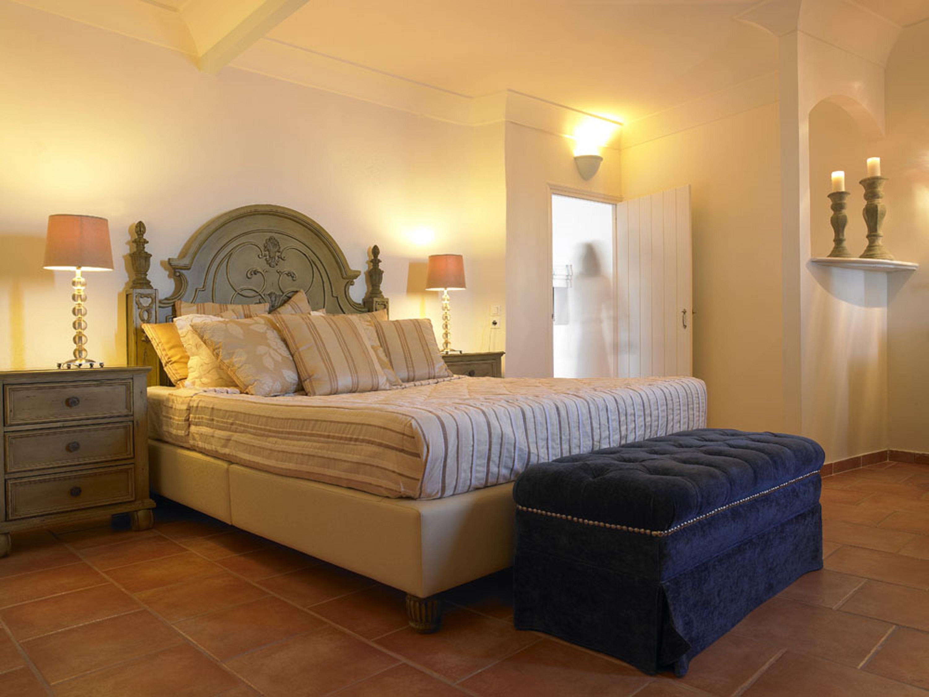 Suites Of The Gods Cave Spa Hotel Megalochori  Zewnętrze zdjęcie