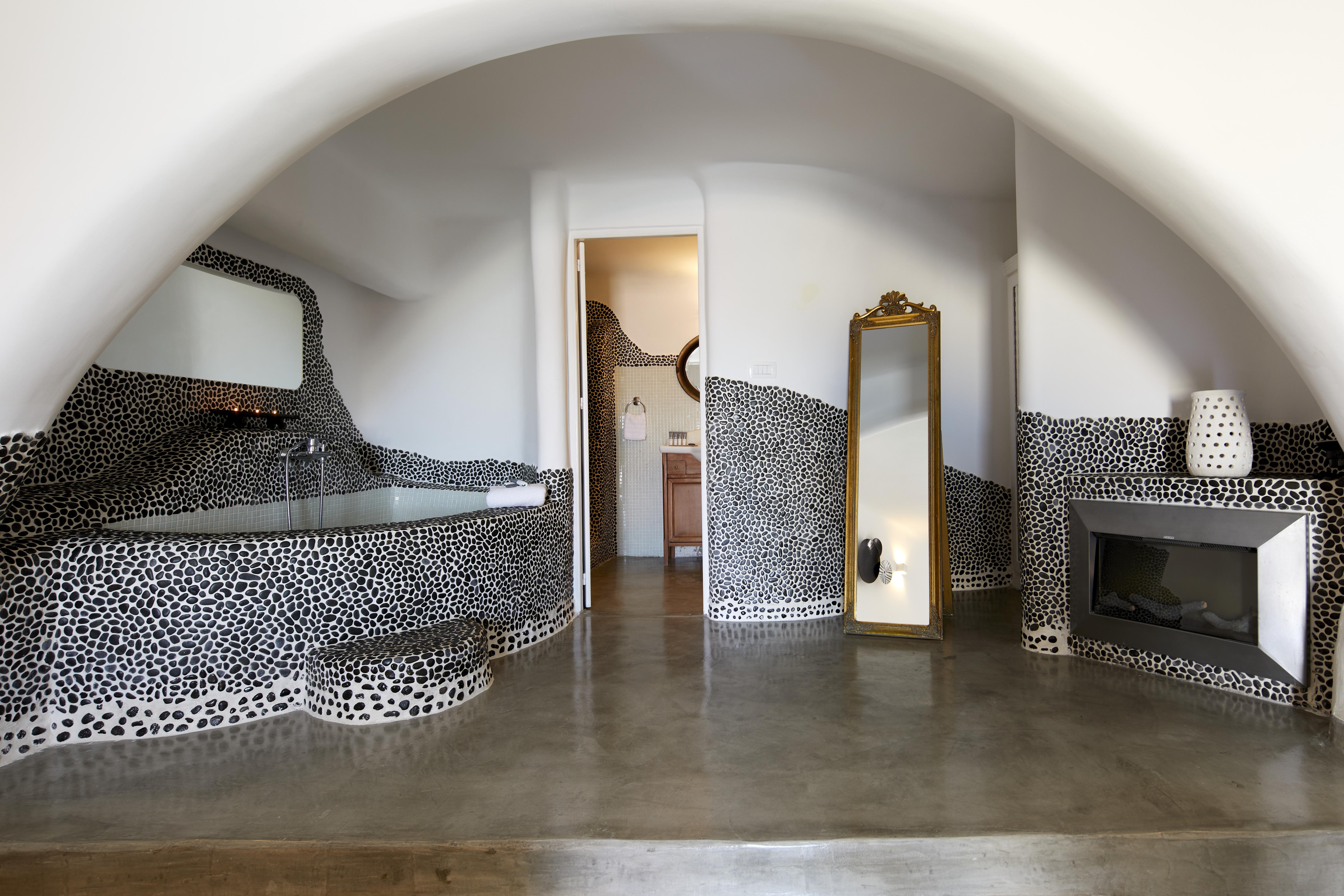 Suites Of The Gods Cave Spa Hotel Megalochori  Zewnętrze zdjęcie